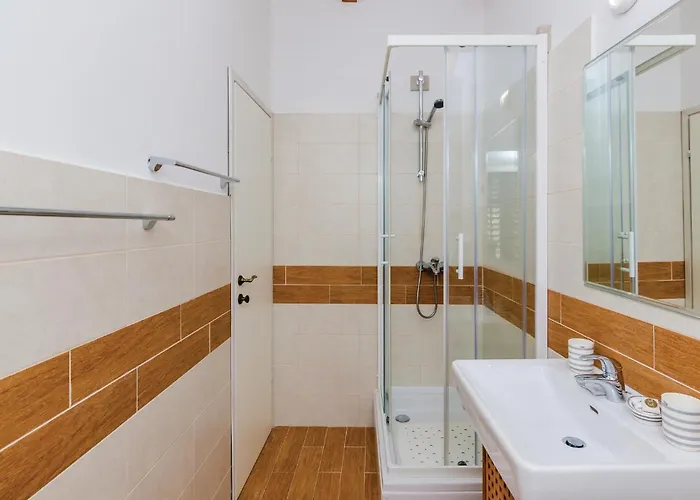 Five-bedroom In Сasa de vacaciones *