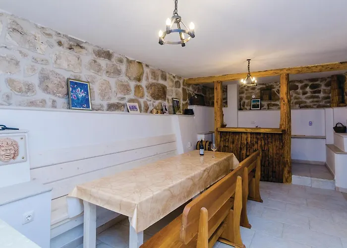 Five-bedroom In Сasa de vacaciones *