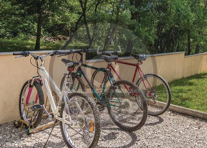 Five-bedroom In Сasa de vacaciones