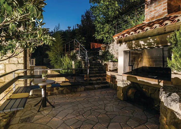 Five-bedroom In Сasa de vacaciones