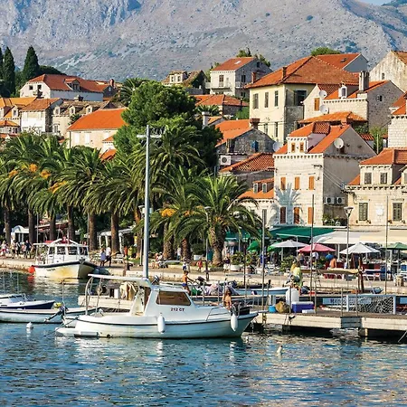 Five-bedroom In Lovorno